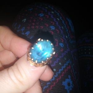 10k blue topaz ring